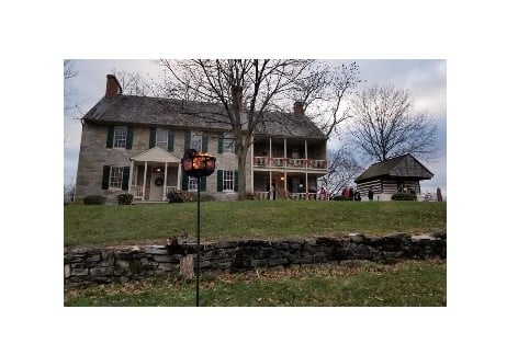 Christmas on the Farm | Renfrew Museum & Park, Waynesboro